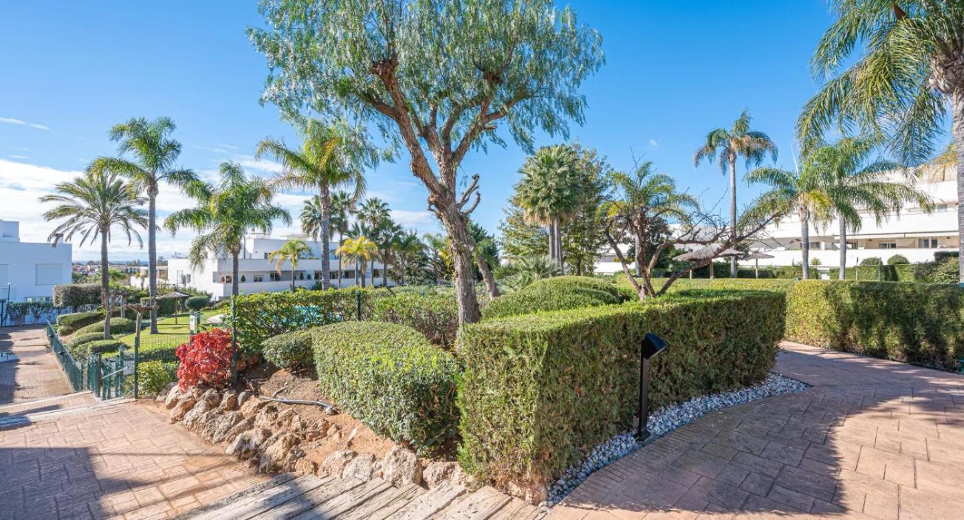 Great Apartment Near Banus 马尔韦利亚 外观 照片