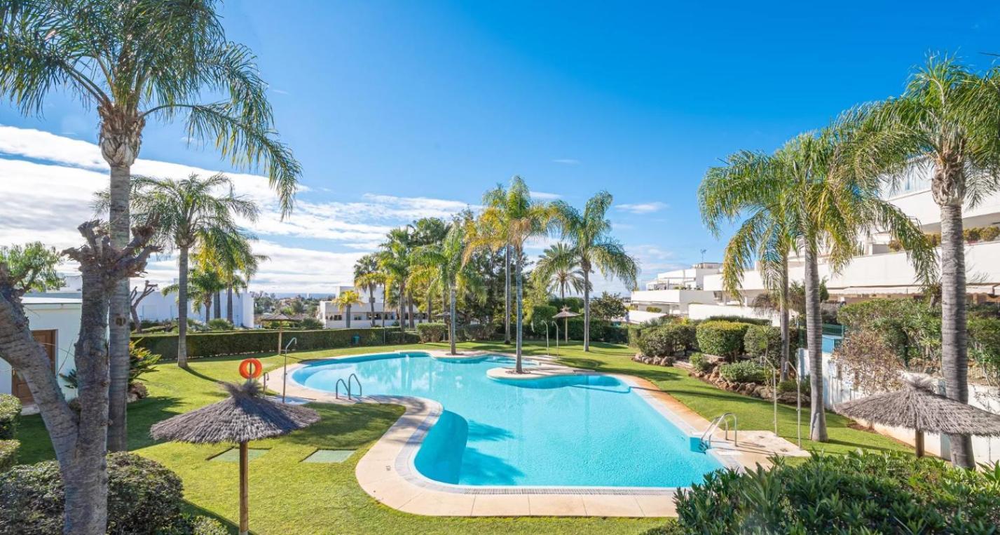 Great Apartment Near Banus 马尔韦利亚 外观 照片